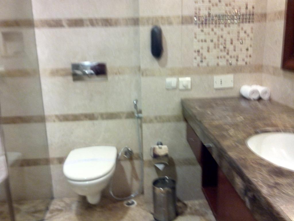 The Ocean Pearl Retreat Hotel New Delhi Exterior foto