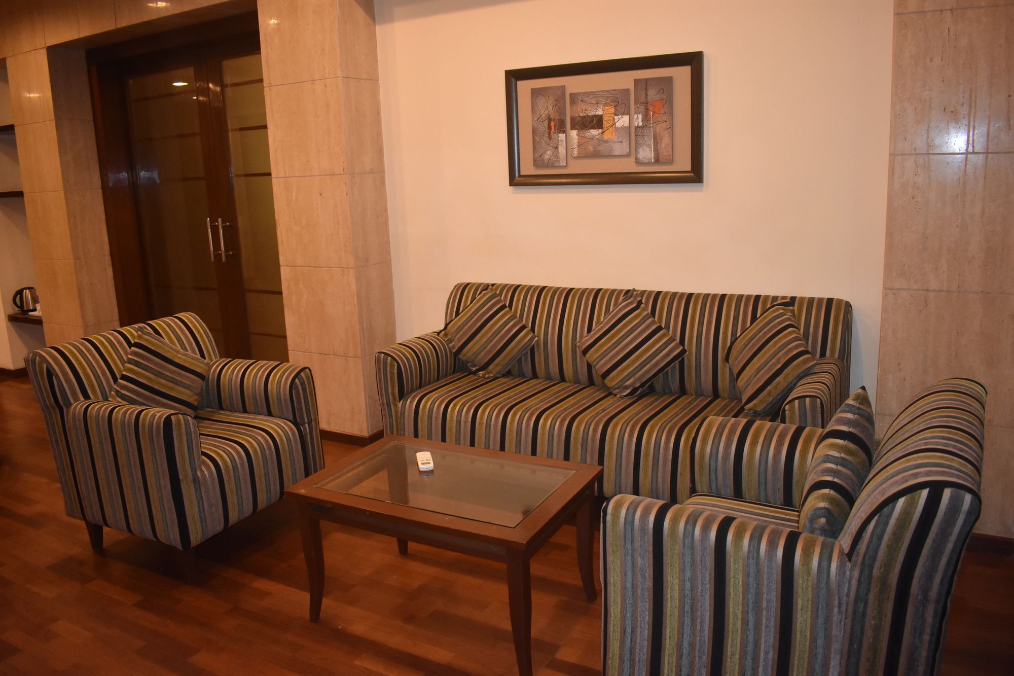 The Ocean Pearl Retreat Hotel New Delhi Exterior foto