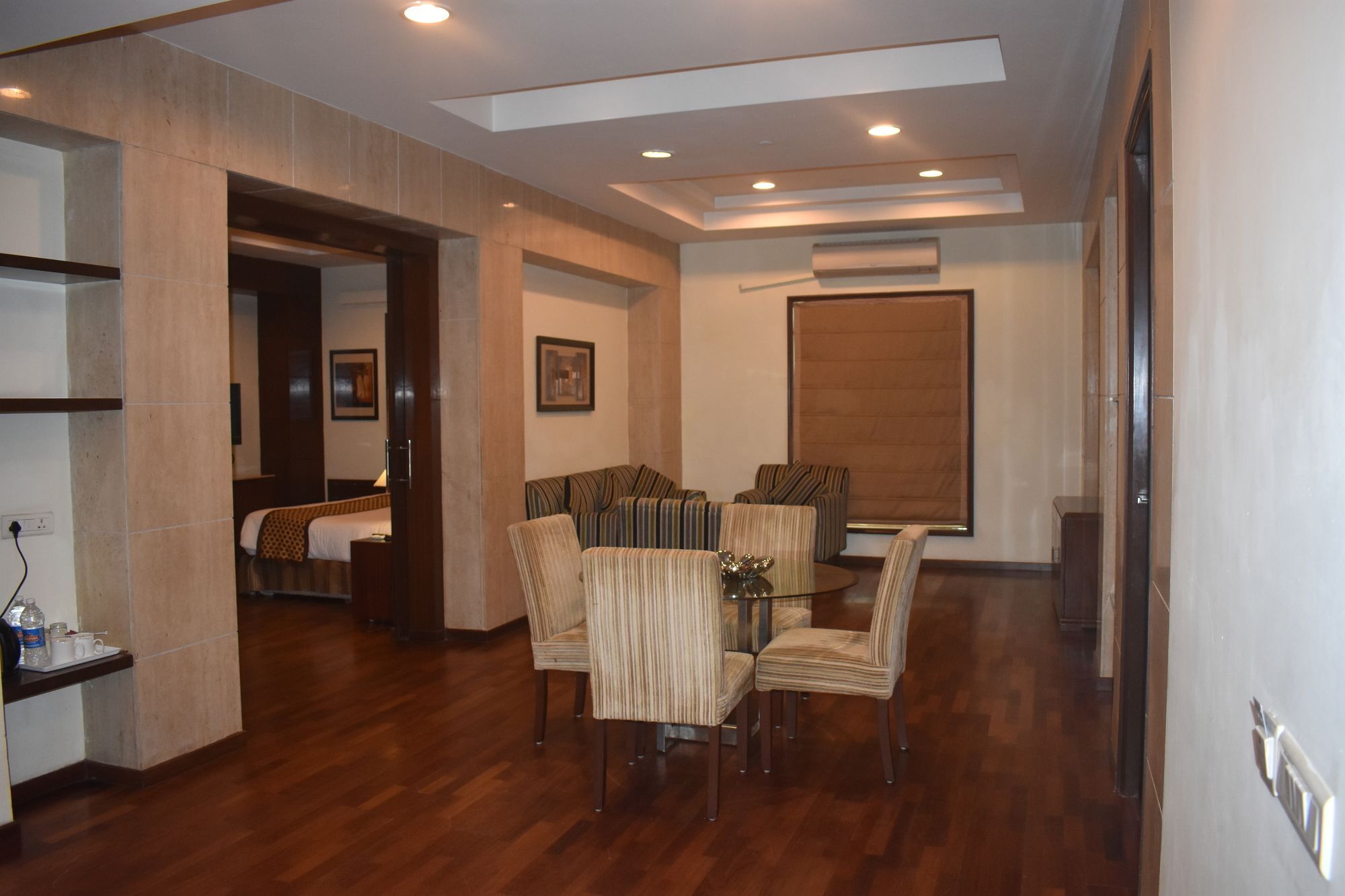 The Ocean Pearl Retreat Hotel New Delhi Exterior foto